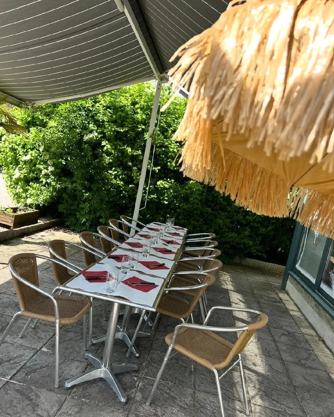 RESTAURANT EN TERRASSE