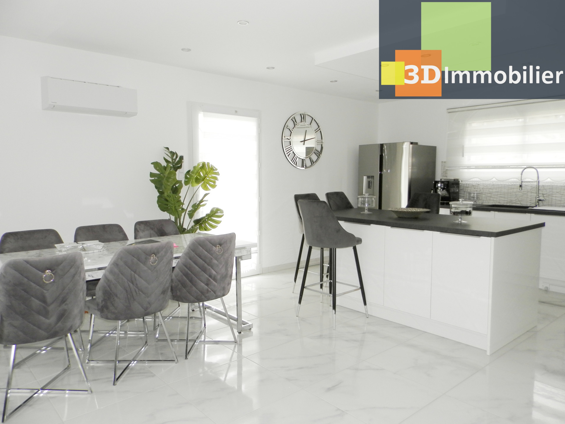 PIÈCE DE VIE 30 m²