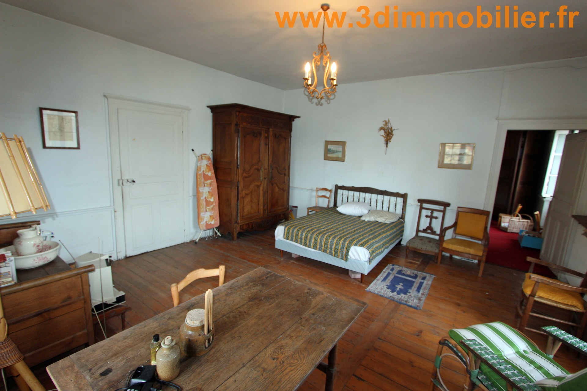 CHAMBRE ETAGE 1
